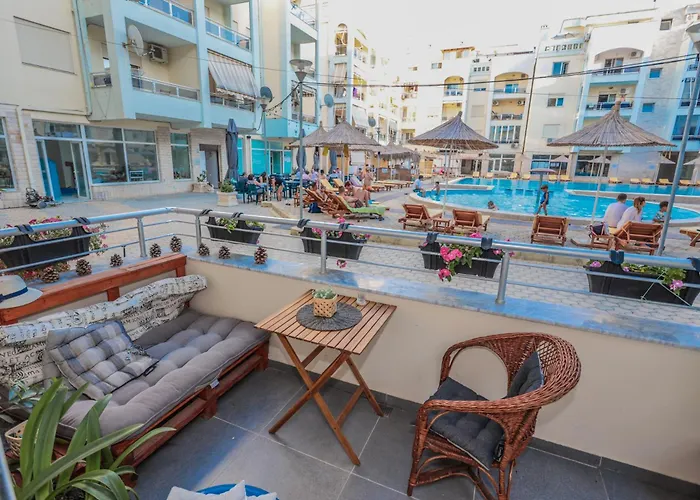 Costal Charm Apartment