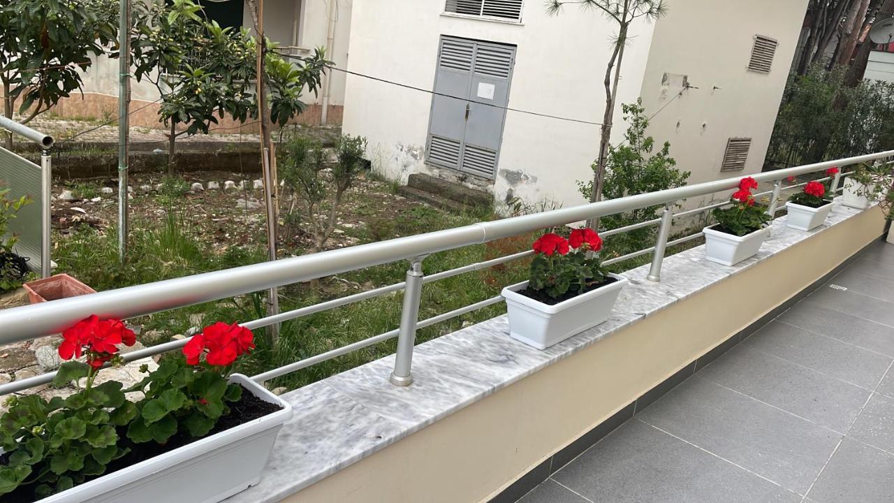 Costal Charm Апартаменты Голем